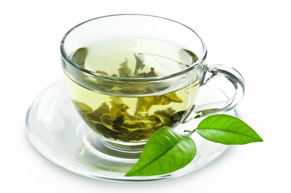 Việc sử dụng trà xanh mỗi ngày có thể làm giảm nguy cơ phát bệnh ung thư vú, ung thư tuyến tiền liệt, ung thư buồng trứng.